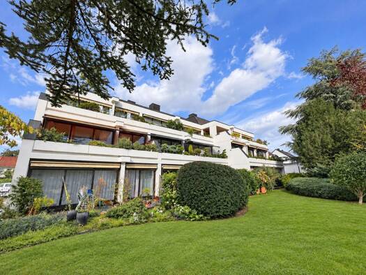 Wohnung zur Miete 1.500 € 4 Zimmer 126,5 m² frei ab sofort Westenviertel Regensburg 93049