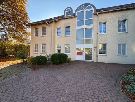 Wohnung zur Miete 633 € 3 Zimmer 84,5 m² frei ab 01.01.2027 Osterburg Osterburg (Altmark) 39606