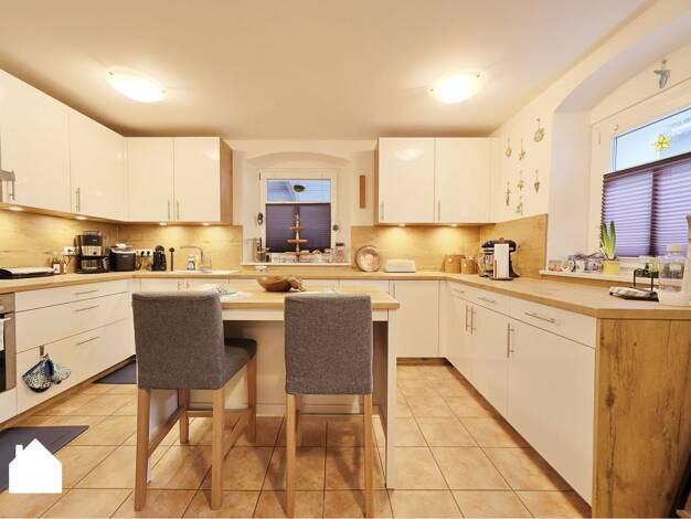 Einfamilienhaus zum Kauf 482.000 € 5 Zimmer 144,8 m² 131 m² Grundstück Pressath Pressath 92690