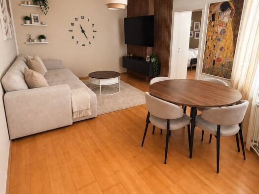 Wohnung zur Miete 960 € 2 Zimmer 64 m² Geschoss -3/4 frei ab sofort Edenstraße 18 List Hannover 30161