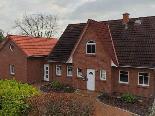 Einfamilienhaus zum Kauf 420.000 € 5 Zimmer 178 m² 1.086 m² Grundstück Martfeld 27327