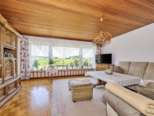 Einfamilienhaus zum Kauf 560.000 € 6 Zimmer 116 m² 1.899 m² Grundstück Martinsbuch Mengkofen 84152