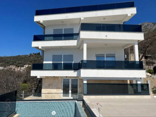Villa zum Kauf 4.200.000 € 4 Zimmer 300 m² Bar 85000