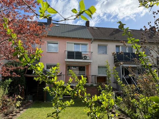 Reihenmittelhaus zum Kauf 349.890 € 5 Zimmer 114 m² 188 m² Grundstück frei ab sofort Birkenweg 25 Seelze Seelze 30926