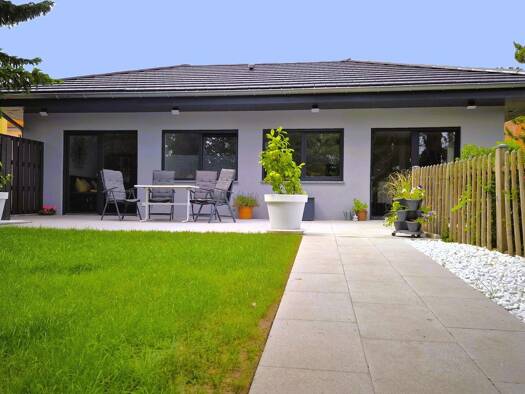 Terrassenwohnung zur Miete 120 € 2 Zimmer 80 m² EG Rudolf-Breitscheid-Straße 14 Sangerhausen 06526