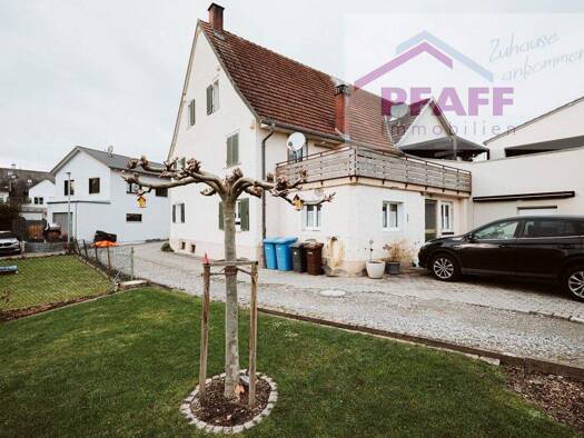 Doppelhaushälfte zum Kauf 319.000 € 5 Zimmer 138,9 m² 529 m² Grundstück Böhringen Radolfzell am Bodensee / Böhringen 78315