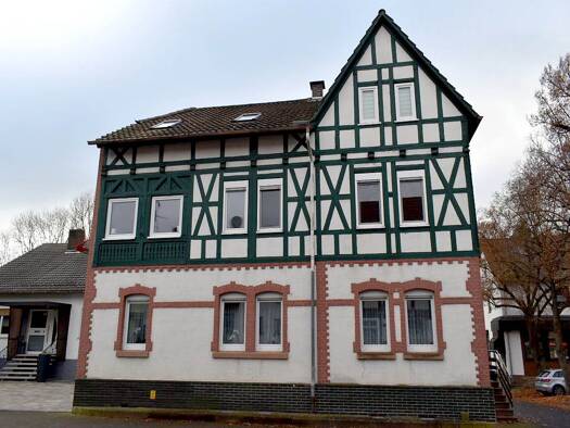 Mehrfamilienhaus zum Kauf als Kapitalanlage geeignet 289.000 € 216 m² 519 m² Grundstück Obersuhl Wildeck 36208