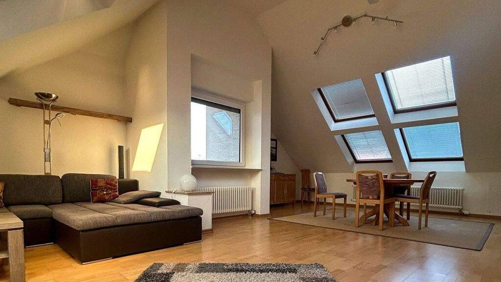 Wohnung zum Kauf provisionsfrei 390.000 € 4 Zimmer 117 m² 3. Geschoss frei ab sofort Seckenheim Mannheim 68239