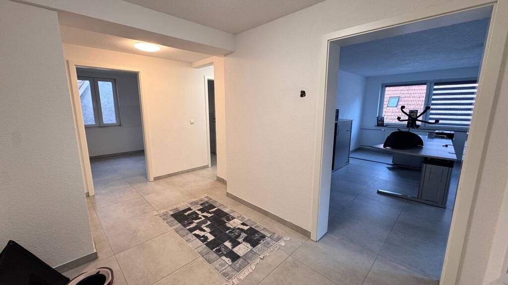 Wohnung zur Miete 900 € 2 Zimmer 65 m² frei ab 01.05.2026 Neckartenzlingen 72654