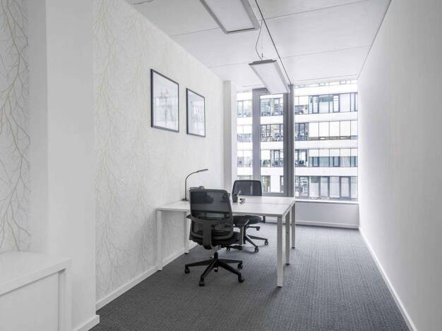 Bürofläche zur Miete provisionsfrei 12 m² Bürofläche teilbar ab 7 m² Am Flughafen 12 Flughafen Frankfurt am Main 60549