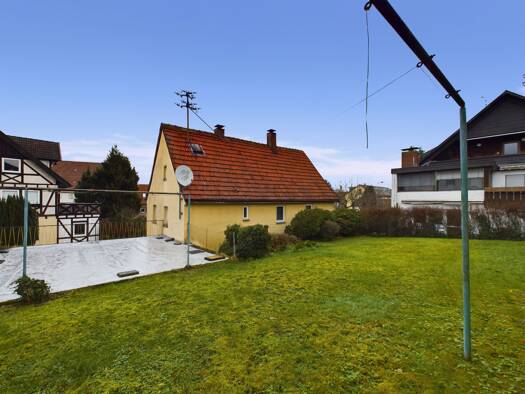 Mehrfamilienhaus zum Kauf 128.000 € 369 m² Grundstück frei ab sofort Straßdorf Schwäbisch Gmünd 73072