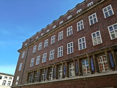 Wohnung zur Miete 610 € 75,5 m² 2. Geschoss frei ab sofort Schloßstraße 32-34 Altstadt Schwerin 19053