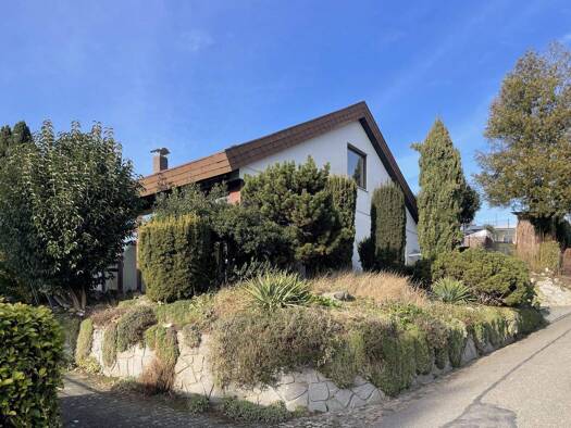 Einfamilienhaus zum Kauf 725.000 € 5,5 Zimmer 185 m² 695 m² Grundstück Müllheim 79379