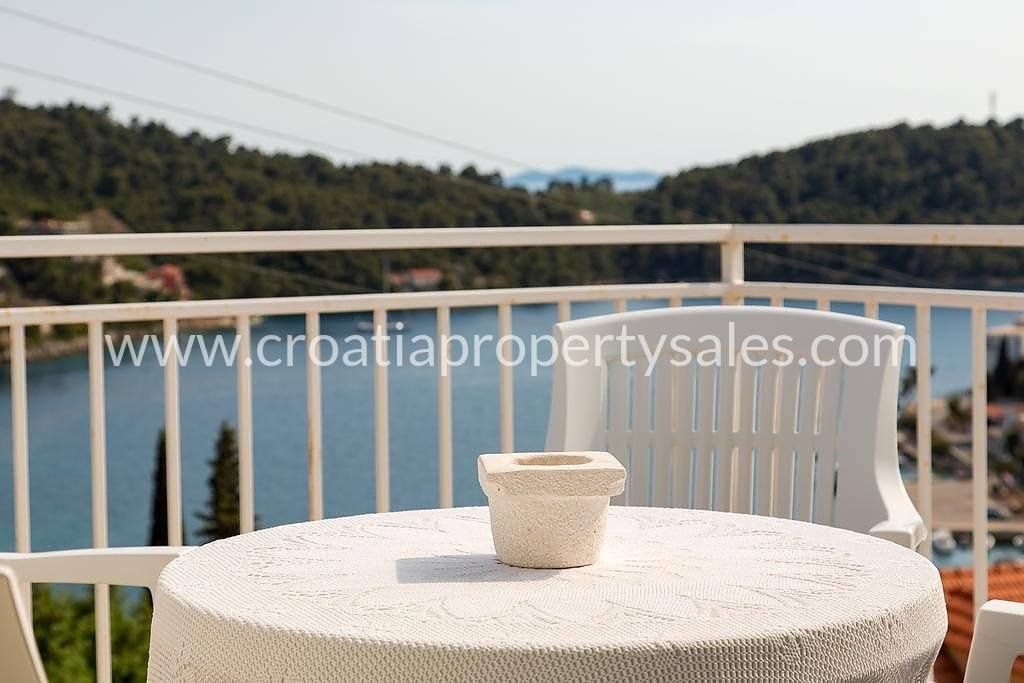 Haus zum Kauf 510.000 € 5 Zimmer 300 m²<br/>Wohnfläche Korcula