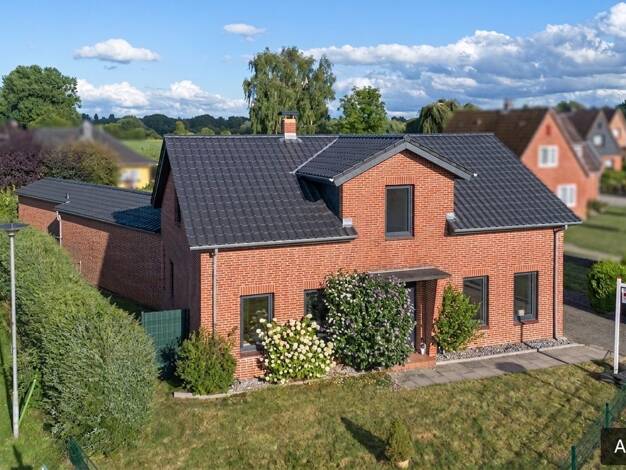 Einfamilienhaus zum Kauf 349.000 € 7,5 Zimmer 215 m² 805 m² Grundstück St. Jürgen St. Jürgen 23560