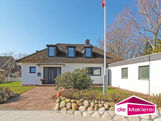 Einfamilienhaus zum Kauf 619.000 € 6 Zimmer 238 m² 1.343 m² Grundstück Bad Segeberg 23795