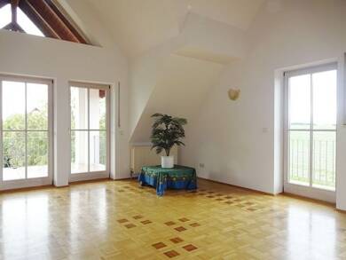 Maisonette zur Miete 850 € 3,5 Zimmer 110 m² Geschoss 1/1 frei ab sofort Rohr Rohr i.NB 93352