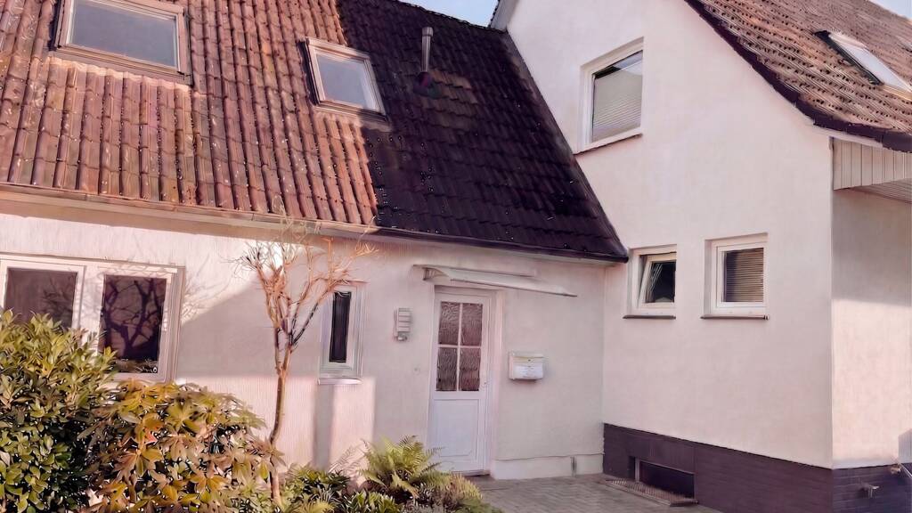 Reihenmittelhaus zum Kauf 273.500 € 2 Zimmer 68 m² 137 m² Grundstück Rellingen / Egenbüttel 25462