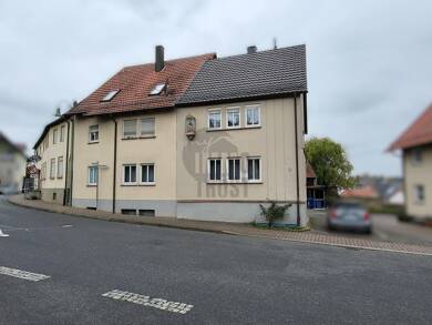 Mehrfamilienhaus zum Kauf 330.000 € 13 Zimmer 240,7 m² 414 m² Grundstück Külsheim Külsheim 97900