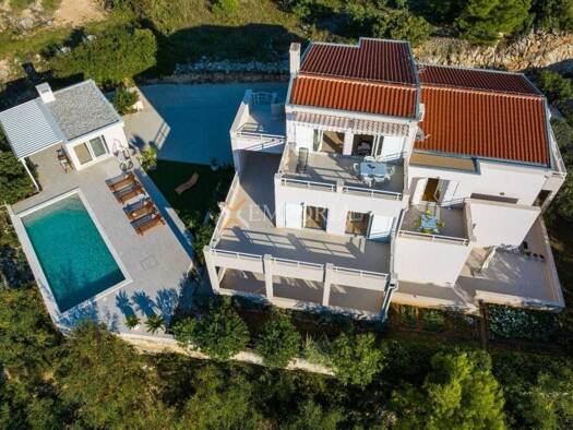 Haus zum Kauf 1.700.000 € 8 Zimmer 685 m² Novigrad