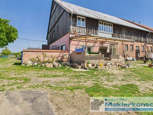 Doppelhaushälfte zum Kauf 124.000 € 5 Zimmer 149 m² 6.867 m² Grundstück Hungerstorf Faulenrost 17139