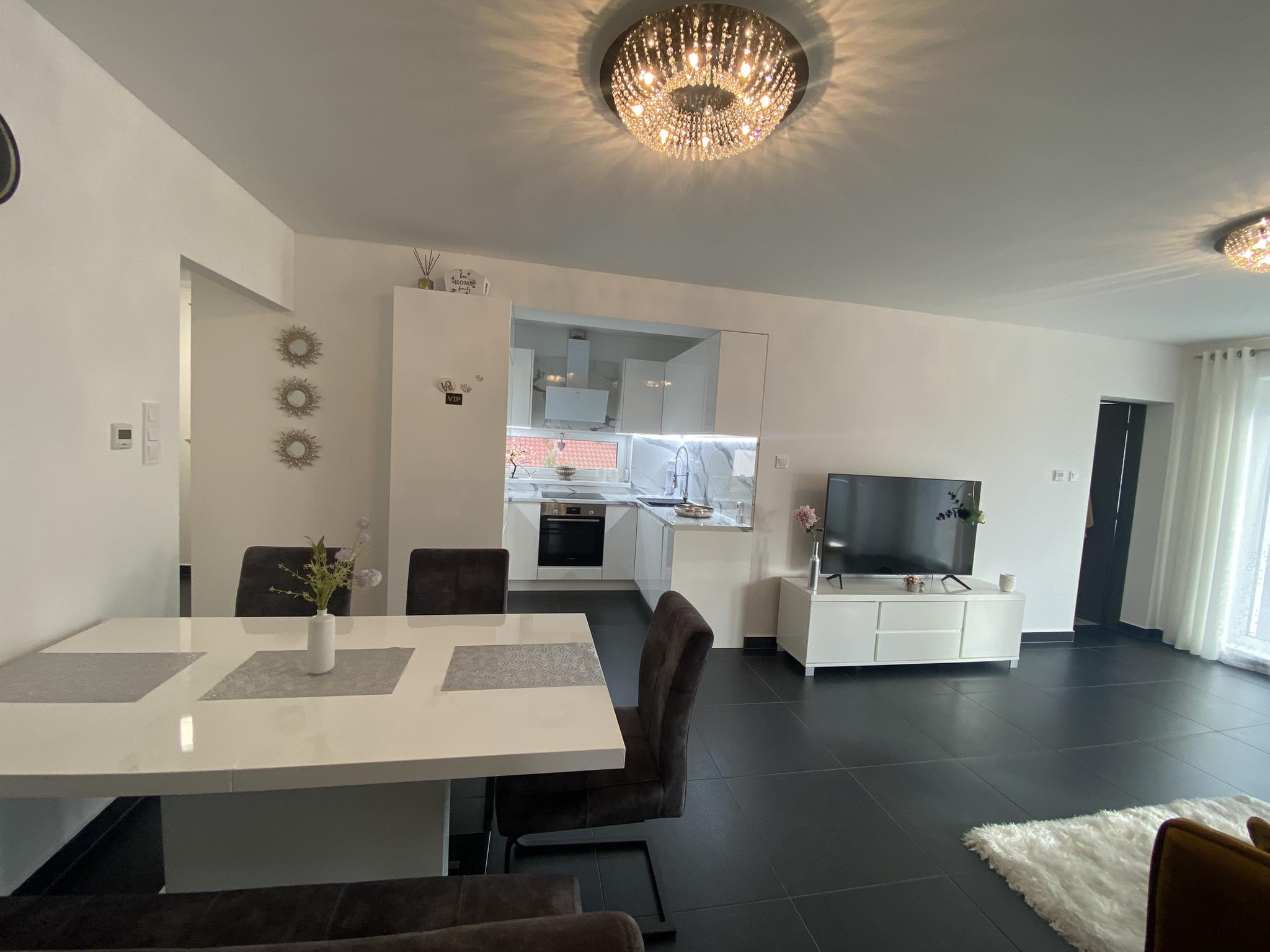 Studio zum Kauf 234.000 € 142 Zimmer 72 m²<br/>Wohnfläche 1.<br/>Geschoss Siófok 8600