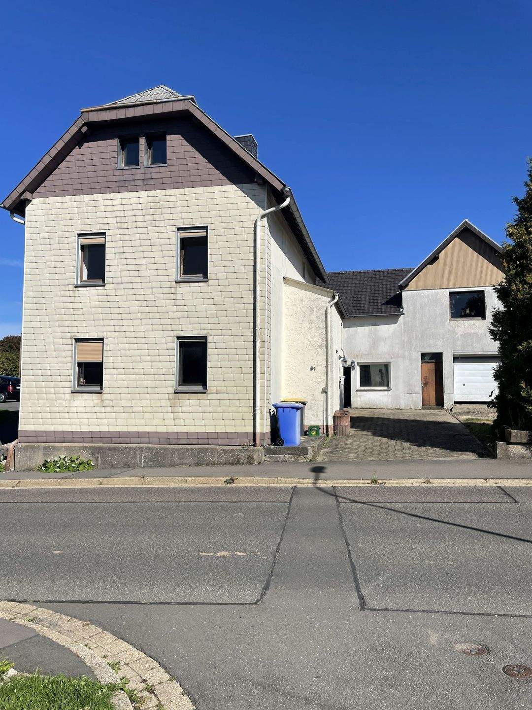 Mehrfamilienhaus zum Kauf - Ansicht 2