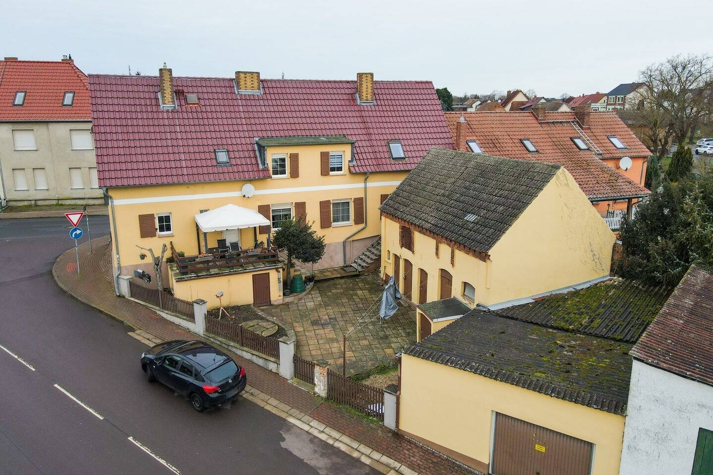 Mehrfamilienhaus zum Kauf - Ansicht 2
