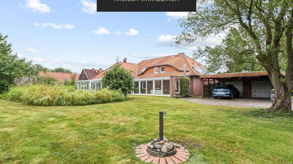 Einfamilienhaus zum Kauf 539.000 € 9 Zimmer 348 m² 2.300 m² Grundstück frei ab sofort Schneeheide Walsrode 29664