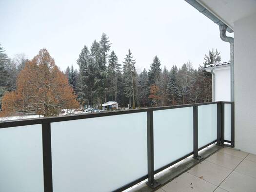 Wohnung zum Kauf - Erstbezug provisionsfrei 392.000 € 3 Zimmer 85,1 m² 1. Geschoss Hermann-Voland-Straße 6 Königsfeld Königsfeld im Schwarzwald 78126