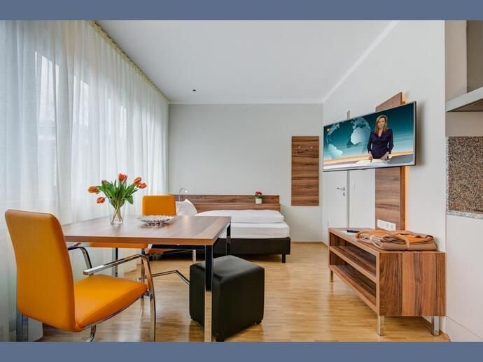 Wohnung zur Miete 1.040 € 1 Zimmer 28 m²<br/>Wohnfläche 01.11.2024<br/>Verfügbarkeit Ismaning Ismaning 85737