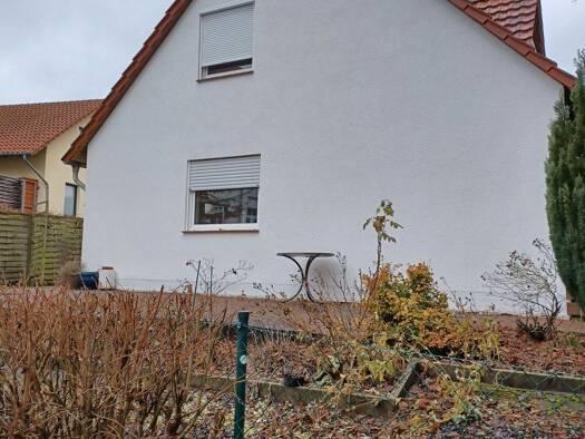 Reihenhaus zum Kauf provisionsfrei 140.000 € 4 Zimmer 72 m² 200 m² Grundstück Hardegsen 37181