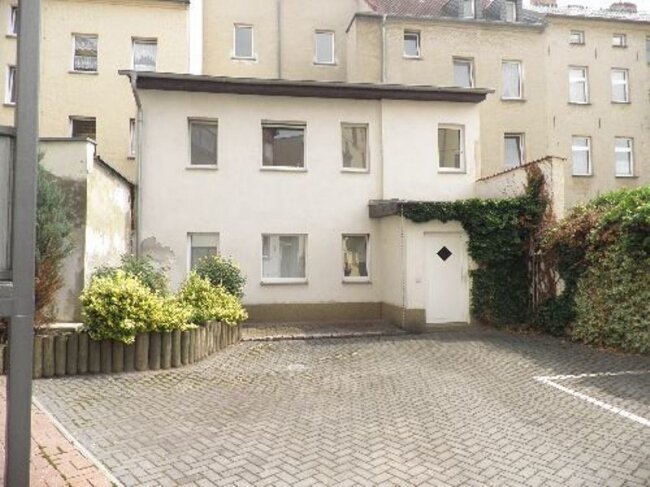 Wohnung zur Miete 243 € 1 Zimmer 28,6 m²<br/>Wohnfläche EG<br/>Geschoss 01.03.2025<br/>Verfügbarkeit Trauerberg 14 Neustadt Brandenburg an der Havel 14776