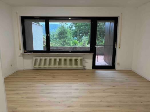 Wohnung zur Miete 515 € 1 Zimmer 40 m² Geschoss 1/4 frei ab sofort Hölderlinstraße Bad Liebenzell Bad Liebenzell 75378