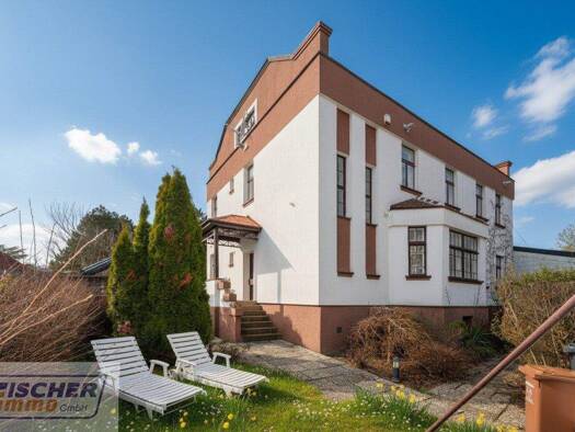 Haus zum Kauf 1.190.000 € 7 Zimmer 206 m² 1.824 m² Grundstück Maria-Lanzendorf 2326