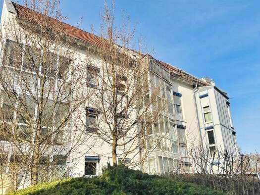 Maisonette zum Kauf 305.000 € 2,5 Zimmer 63,2 m² 3. Geschoss Bad Cannstatt Stuttgart 70372