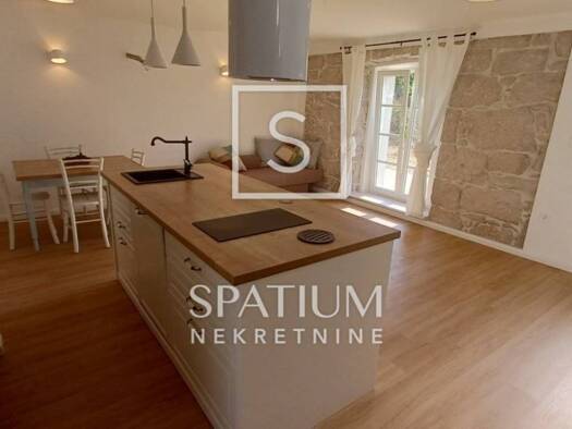 Haus zum Kauf 390.000 € 4 Zimmer 134 m² Rasopasno, Dobrinj Dobrinj