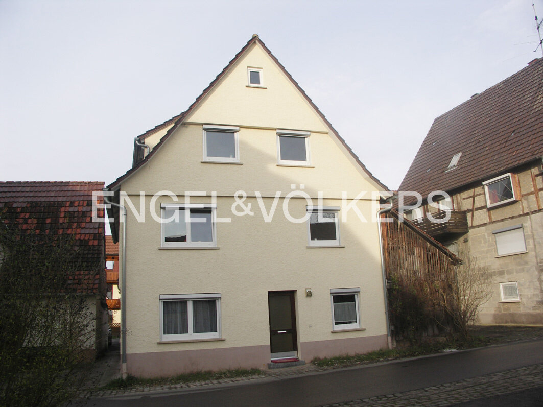 Mehrfamilienhaus zum Kauf 498.000 € 7 Zimmer 162 m²<br/>Wohnfläche 140 m²<br/>Grundstück Unterjesingen Tübingen 72070