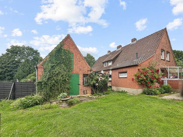 Mehrfamilienhaus zum Kauf 389.000 € 6 Zimmer 170 m² 1.622 m² Grundstück Zarpen 23619