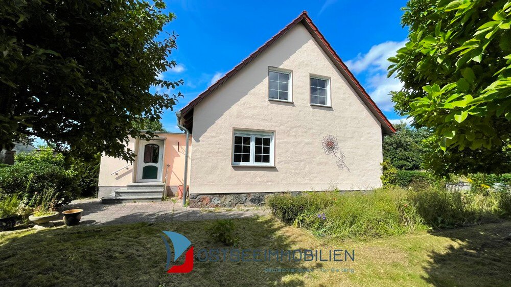 Einfamilienhaus zum Kauf 4 Zimmer 120 m²<br/>Wohnfläche 3.080 m²<br/>Grundstück Schmatzin Schmatzin 17390