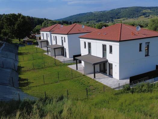 Haus zur Miete - Erstbezug 1.199 € 4 Zimmer 116,5 m² Hochstrassgasse RH 2 Pinkafeld 7423