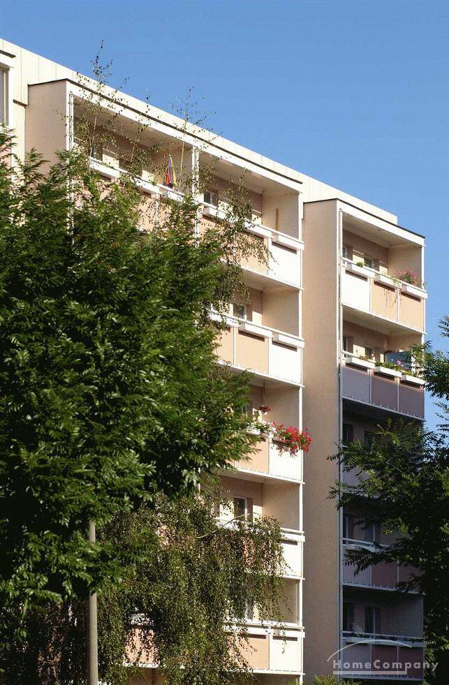 Property thumbnail 12