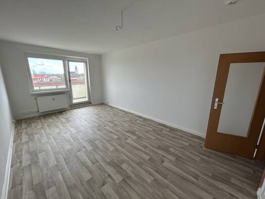 Wohnung zur Miete 457 € 3 Zimmer 70,3 m² 5. Geschoss Wolfenbütteler Straße 7 Halberstadt 38820