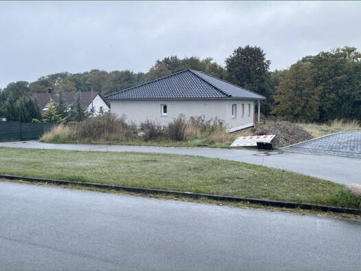 Einfamilienhaus zum Kauf 140.000 € 4 Zimmer 120 m² 1.095 m² Grundstück Deersheim Osterwieck 38835