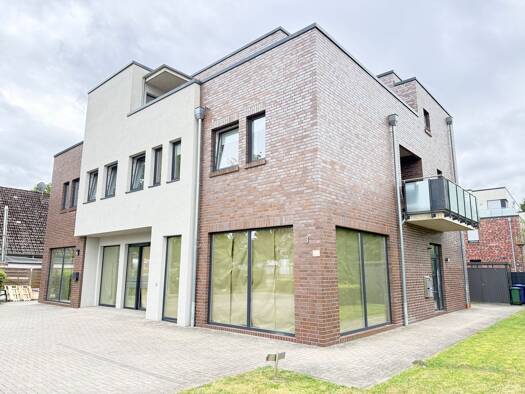 Gewerbeobjekt zum Kauf als Kapitalanlage geeignet 1.390.000 € 1 Zimmer 350 m² 951 m² Grundstück Eversten Oldenburg (Oldb) 26131
