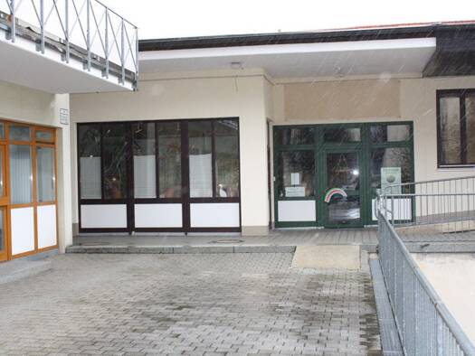 Praxisfläche zum Kauf 185.000 € 5 Zimmer 160 m² Bürofläche Gefrees 95482