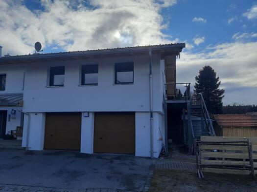 Maisonette zur Miete 1.400 € 4 Zimmer 118 m² Geschoss 1/2 frei ab 01.05.2026 Obing 83119