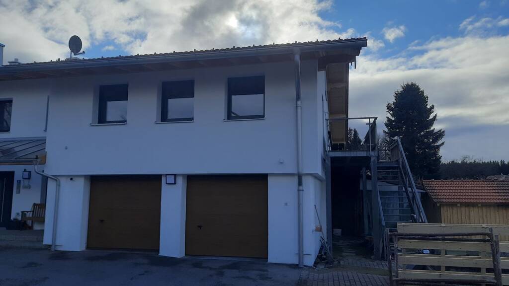 Maisonette zur Miete 1.400 € 4 Zimmer 118 m² Geschoss 1/2 frei ab 01.05.2026 Obing 83119