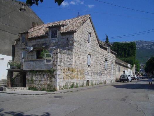 Einfamilienhaus zum Kauf 8 Zimmer 850 m² 479 m² Grundstück Kaštel Sućurac 21212