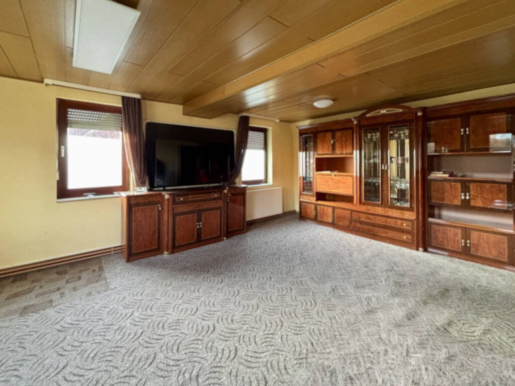 Immobilie in Neustadt - 4-Parteien-Mietshaus ideal für Kapitalanleger - Bild 3